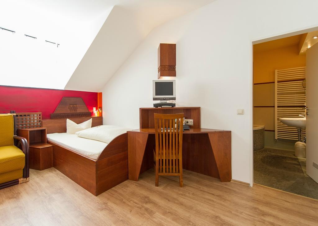 Hotel Monpti Heidelberg Quarto foto